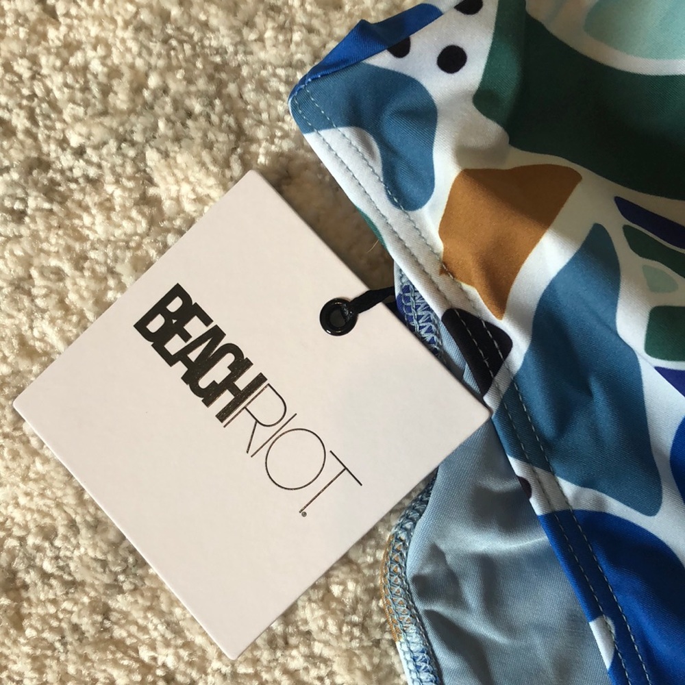 NWT Beach Riot Celine One Piece ✌🏼 - Picture 5 of 8